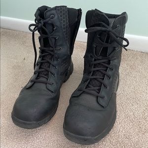 Used Bates Men’s Tactical Boots, US size 11.5